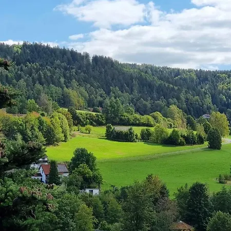 Elsa's Waldnest-naehe Fichtelsee Warmensteinach